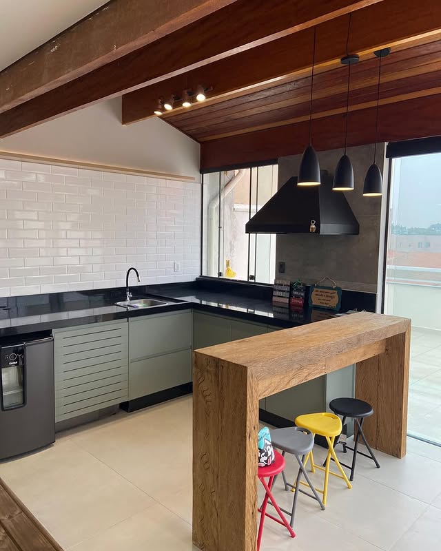 Cozinha gourmet planejada Onofre Planejados